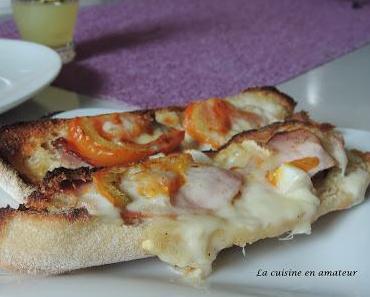 Tartine au Beaufort et tomates