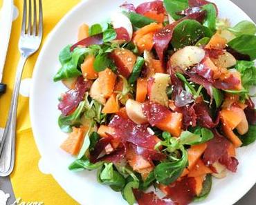 Salade estivale au bœuf séché, melon et nectarine