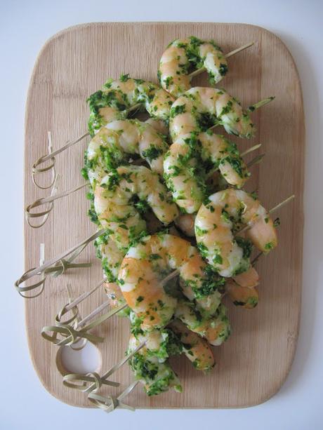 Brochettes de gambas à la persillade