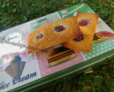 Financiers aux cerises et fève tonka