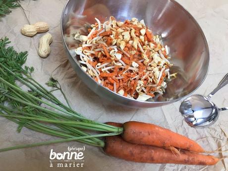 Salade croquante et hyper simple de carottes, soja et cacahuètes