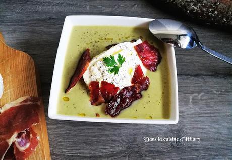 Gaspacho d'asperges vertes à la burrata et ses chips de jambon Ibérique - Dans la cuisine d'Hilary