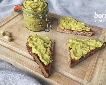 Tartinade de courgettes aux noix de cajou et aux épices