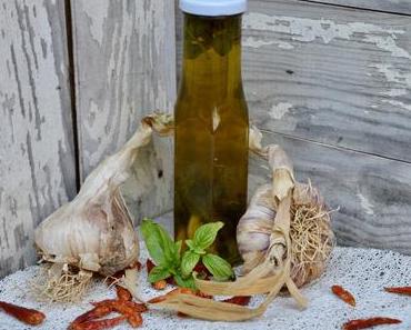 Huile parfumée à l’ail et au basilic
