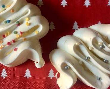 Sapins de Noël en meringue