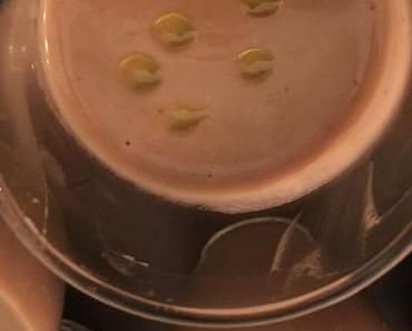 Velouté de châtaignes à la truffe