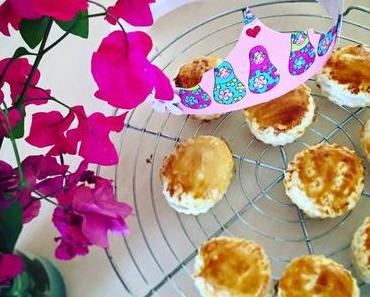 Mini galettes à la crème d'amandes fraise