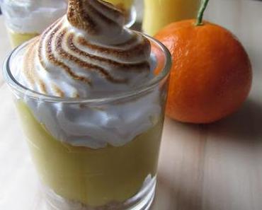 Verrines façon tarte à la clémentine meringuée.