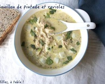 Bouillon de pintade et ravioles du Dauphiné