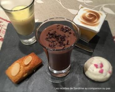 Dessert gourmand ou café gourmand composé de 5 mignardises au companion thermomix ou autres robots