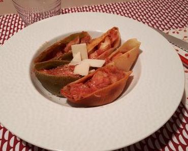 Conchiglioni farcis au Cabillaud et Tomates
