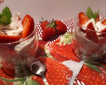 Chia pudding coco-menthe et fraises