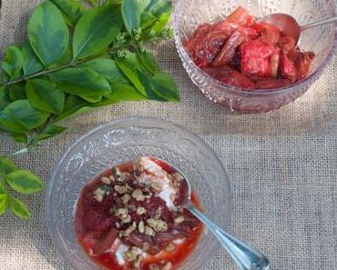 Rhubarbe et fraises confites