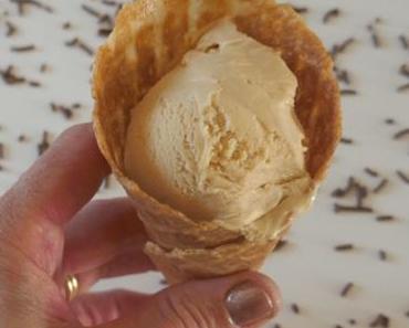 Glace au chocolat dulcey