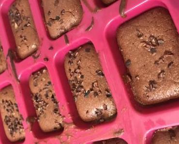 Financiers au chocolat noir et grué de cacao